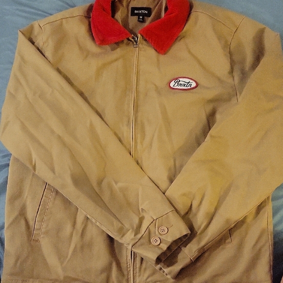 Brixton Tan Jacket with Vibrant Red Collar - Picture 2 of 4